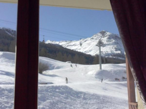 Appartement pour 4 personnes avec balcon exposé sud au pied des pistes à Val Cenis Lanslevillard - FR-1-508-172